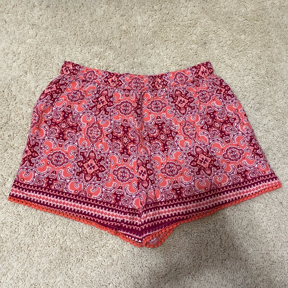 5/$25 Pattern shorts - Picture 2 of 3
